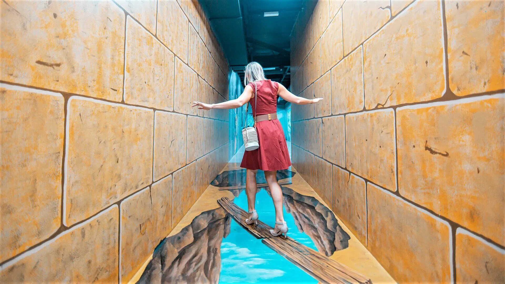 3D World Dubai Trick-Art Selfie Museum