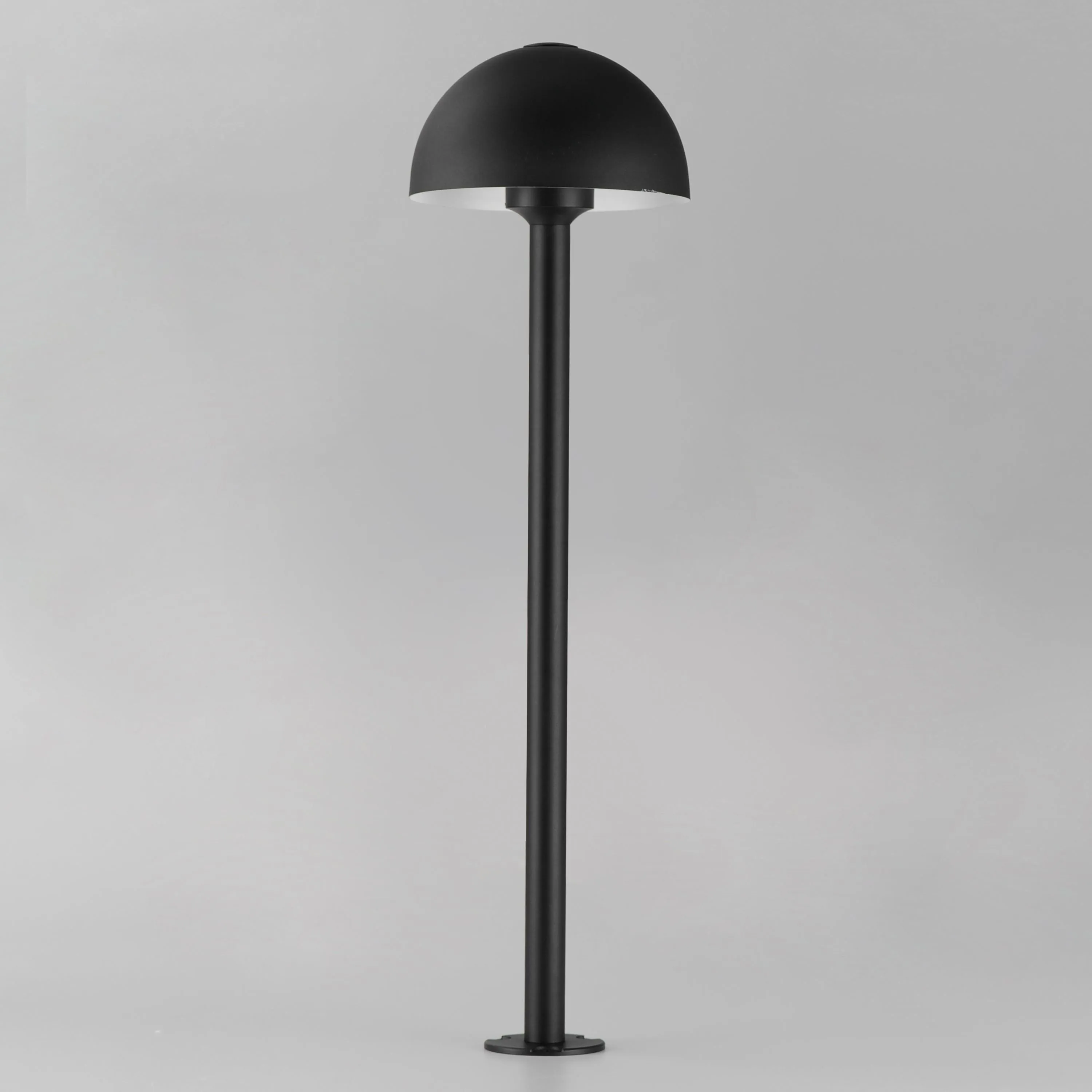 Alumilux: Landscape Dome Light with 24" Pole