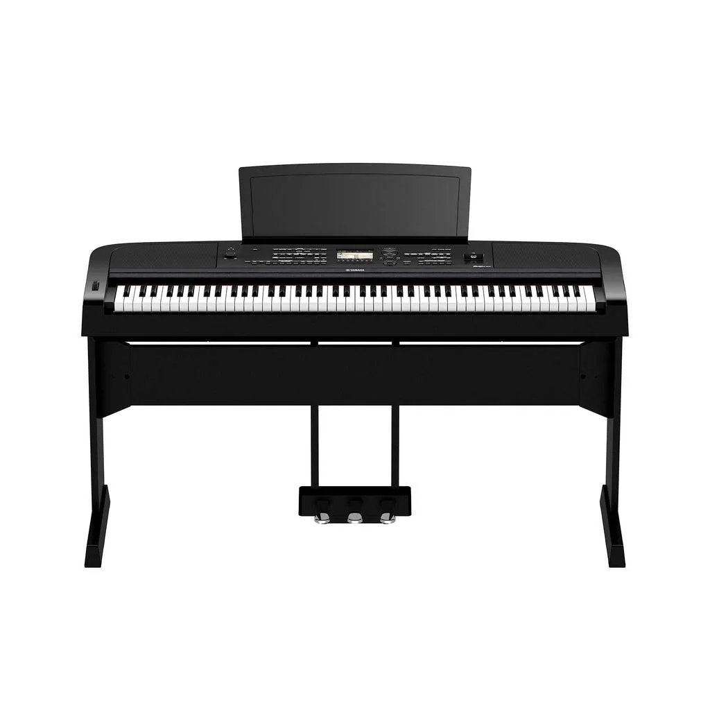 Yamaha DGX-670 88-Key Portable Digital Grand Piano